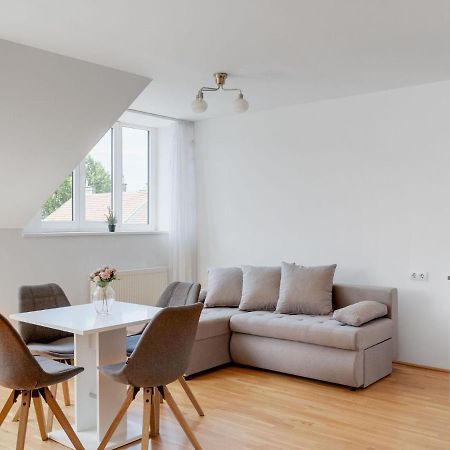 Elegant Apartment In Vienna With Patio מראה חיצוני תמונה