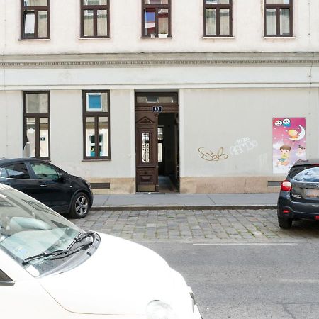 Elegant Apartment In Vienna With Patio מראה חיצוני תמונה