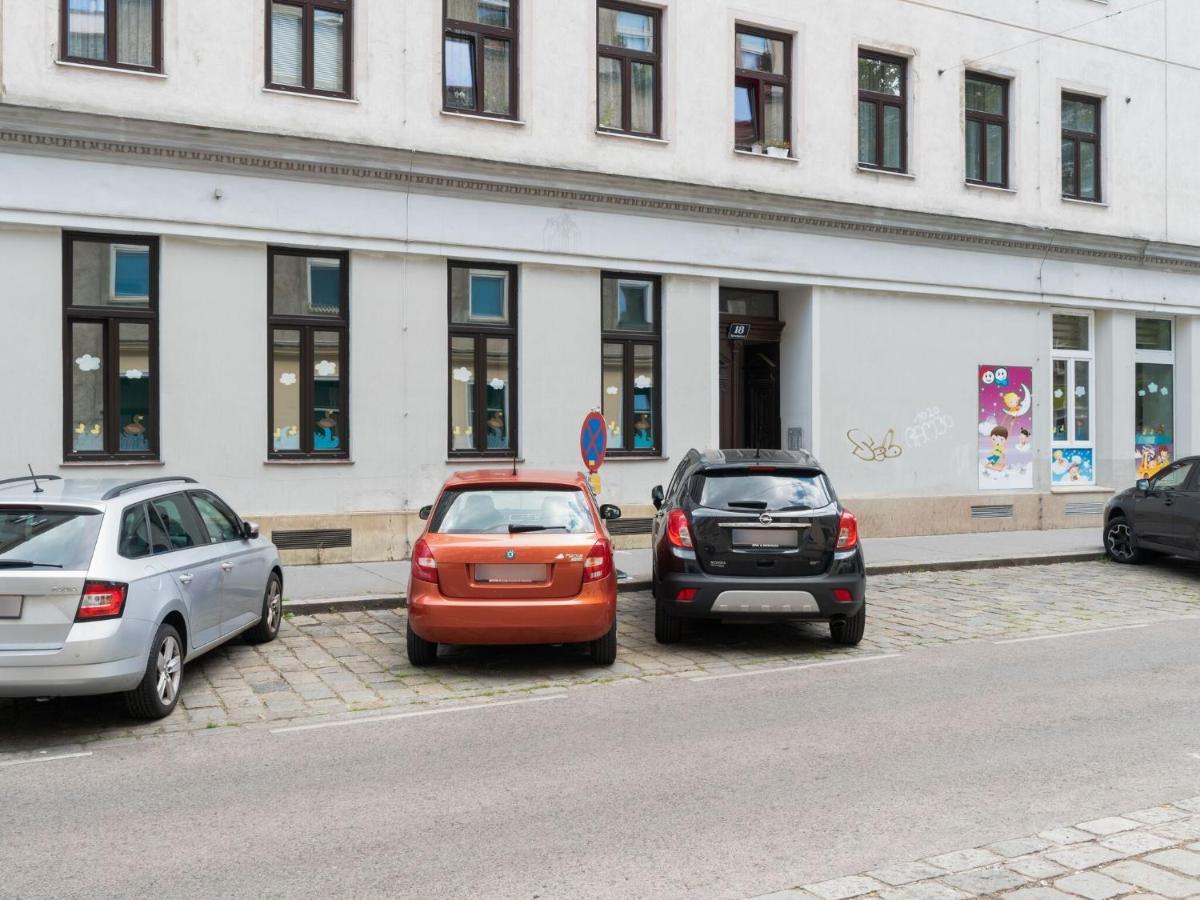 Elegant Apartment In Vienna With Patio מראה חיצוני תמונה