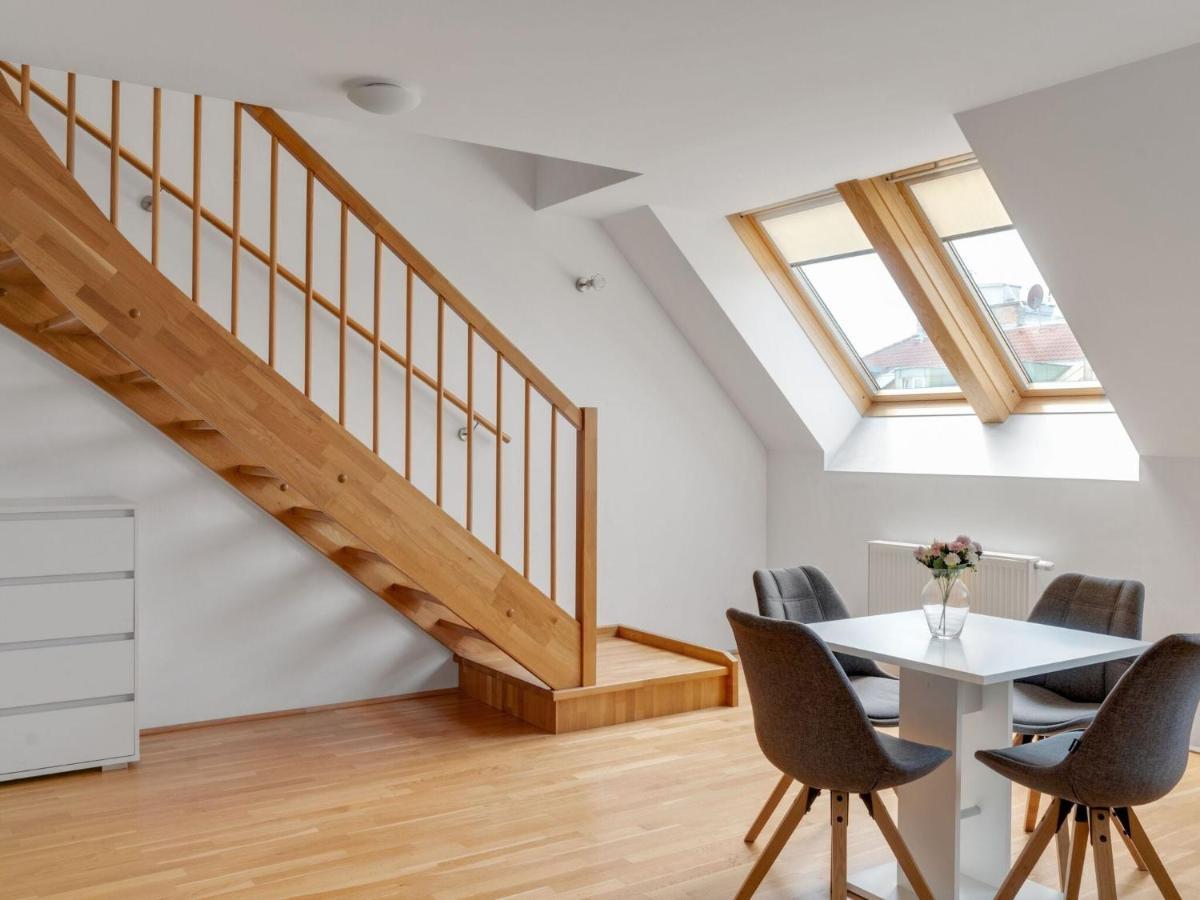 Elegant Apartment In Vienna With Patio מראה חיצוני תמונה